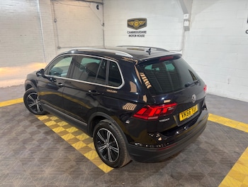 Used Volkswagen Tiguan 2017 for sale - 79303582: Photo