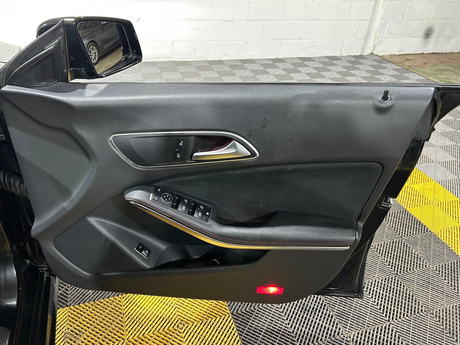 Used Mercedes-Benz CLA 2017 for sale - 77090828: Photo 43