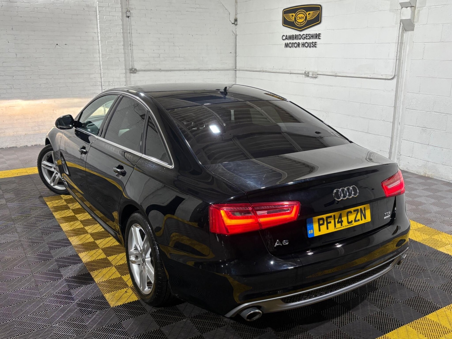 Used Audi A6 Saloon 2014 for sale - 77142955: Photo 11