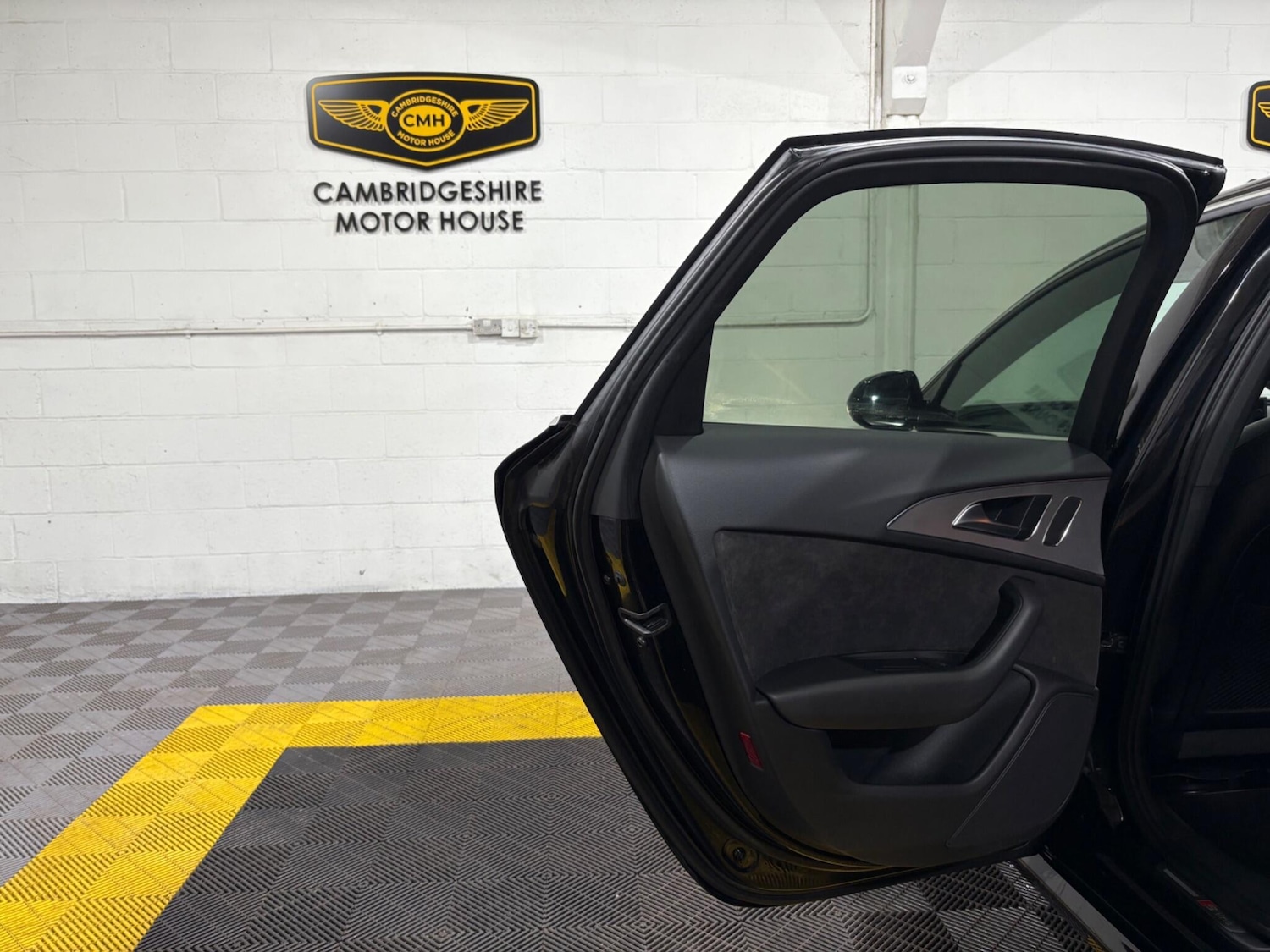 Used Audi A6 Saloon 2014 for sale - 77142955: Photo 47