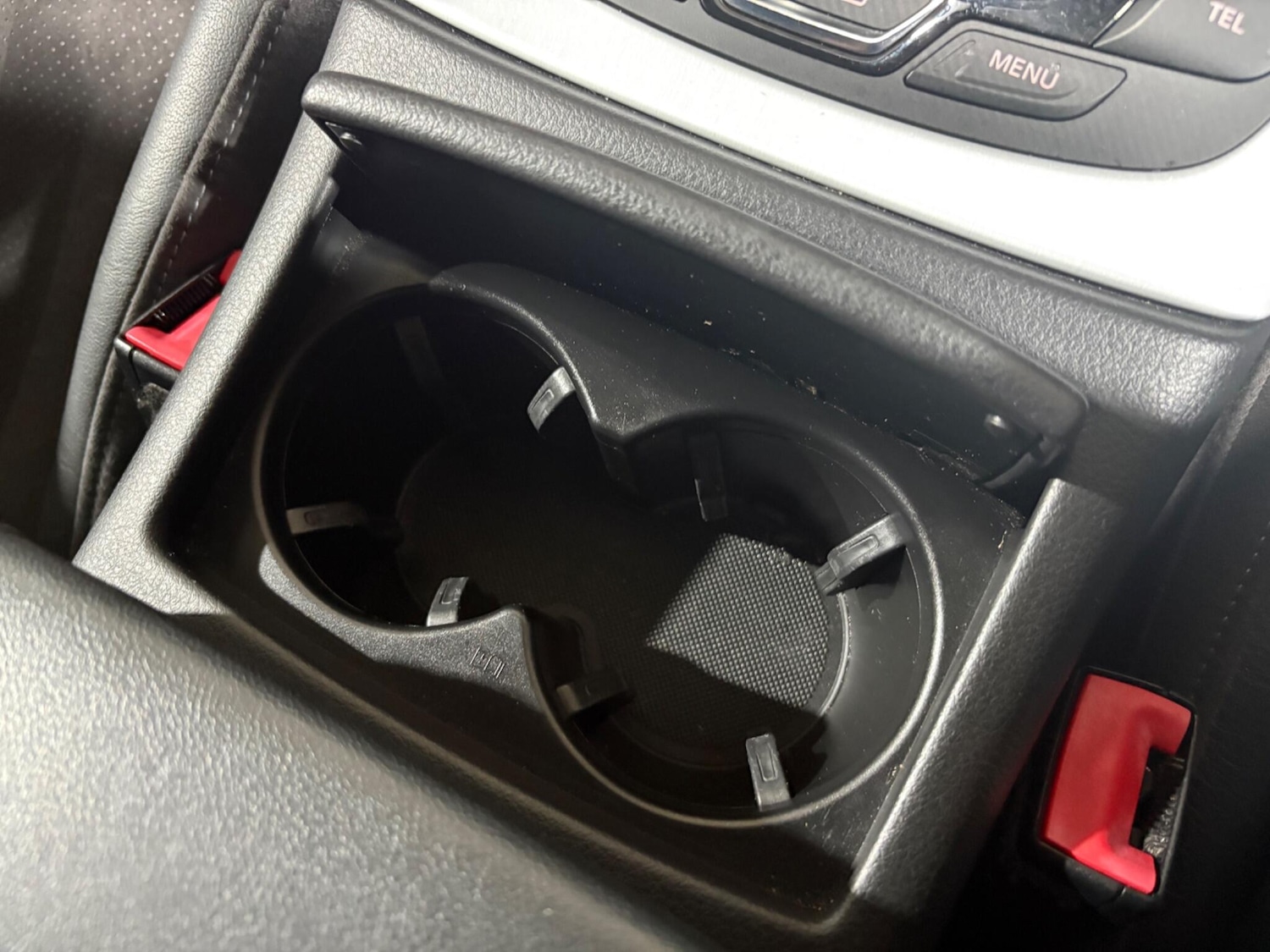 Used Audi A6 Saloon 2014 for sale - 77142955: Photo 64