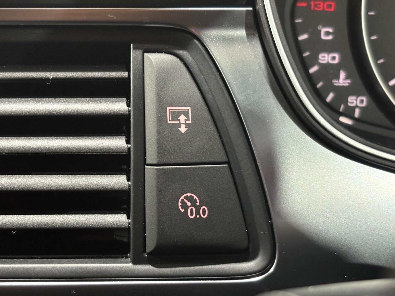 Used Audi A6 Saloon 2014 for sale - 77142955: Photo 66