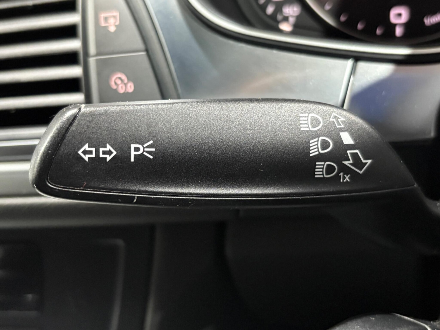 Used Audi A6 Saloon 2014 for sale - 77142955: Photo 69