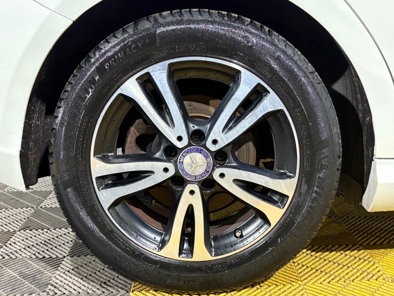 Used Mercedes-Benz A-Class 2017 for sale - 76620347: Photo 40