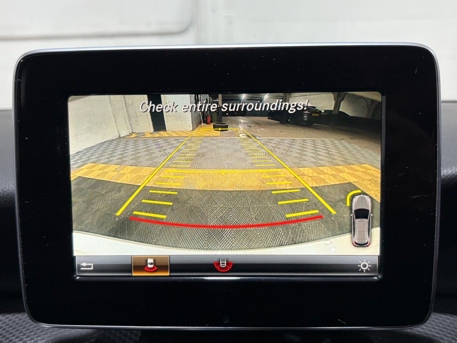 Used Mercedes-Benz A-Class 2017 for sale - 76620347: Photo 7