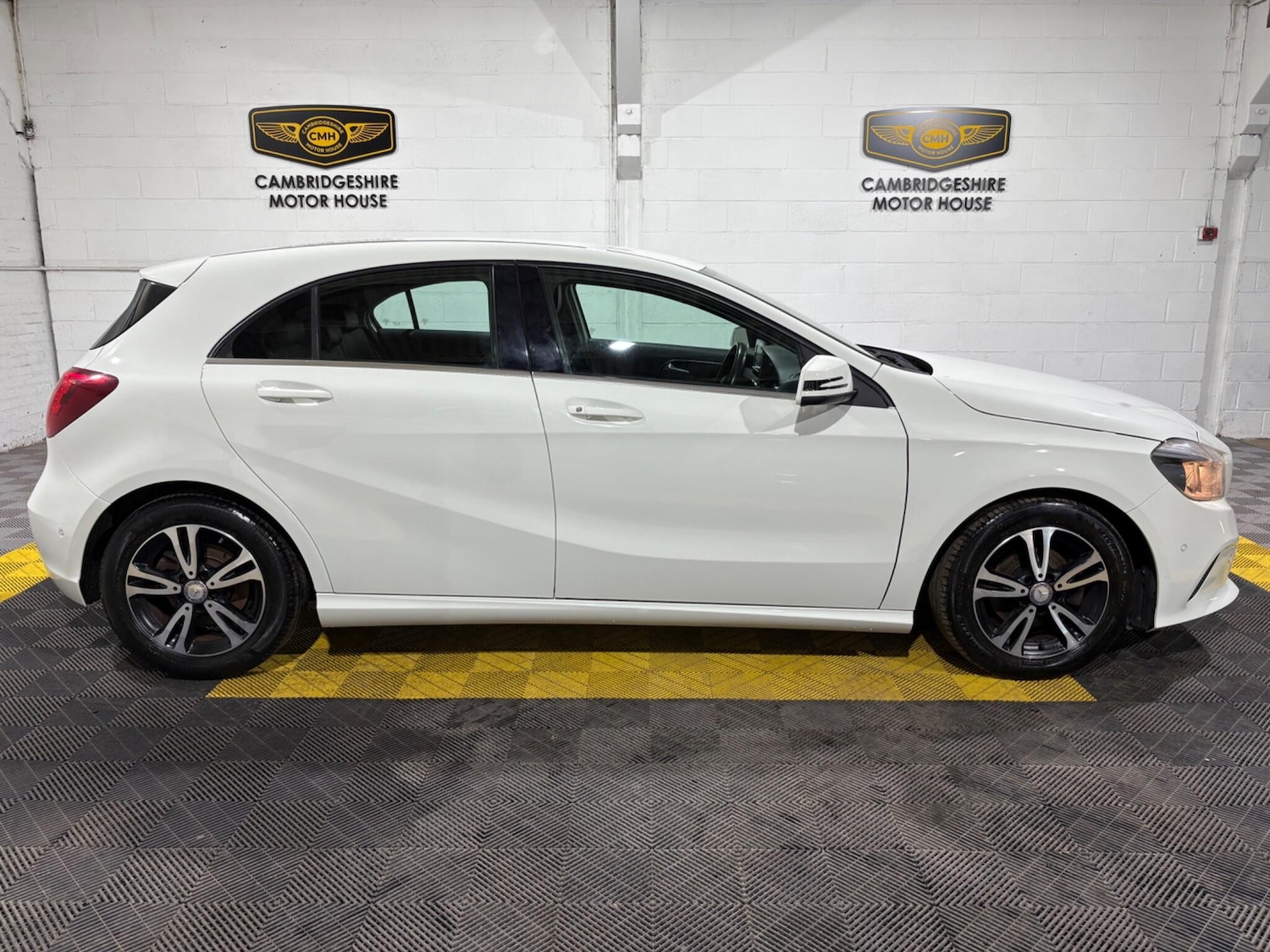 Used Mercedes-Benz A-Class 2017 for sale - 76620347: Photo 76
