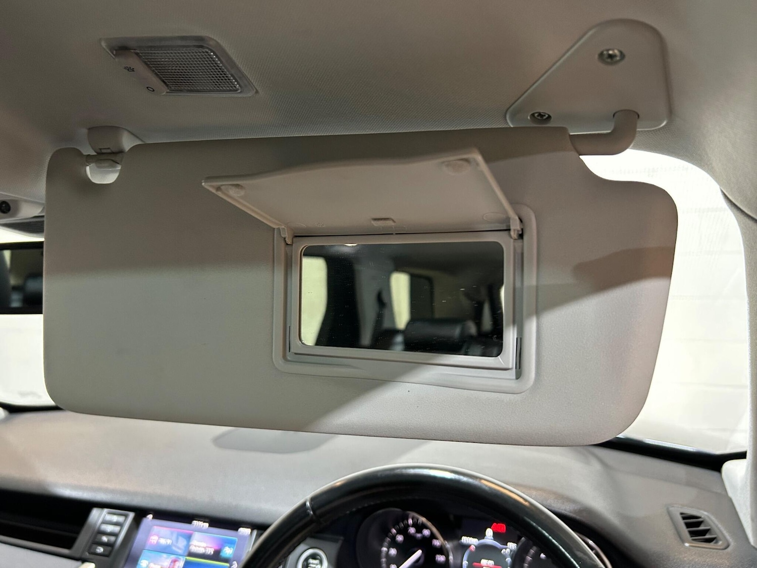 Used Land Rover Discovery Sport 2016 for sale - 76259805: Photo 13