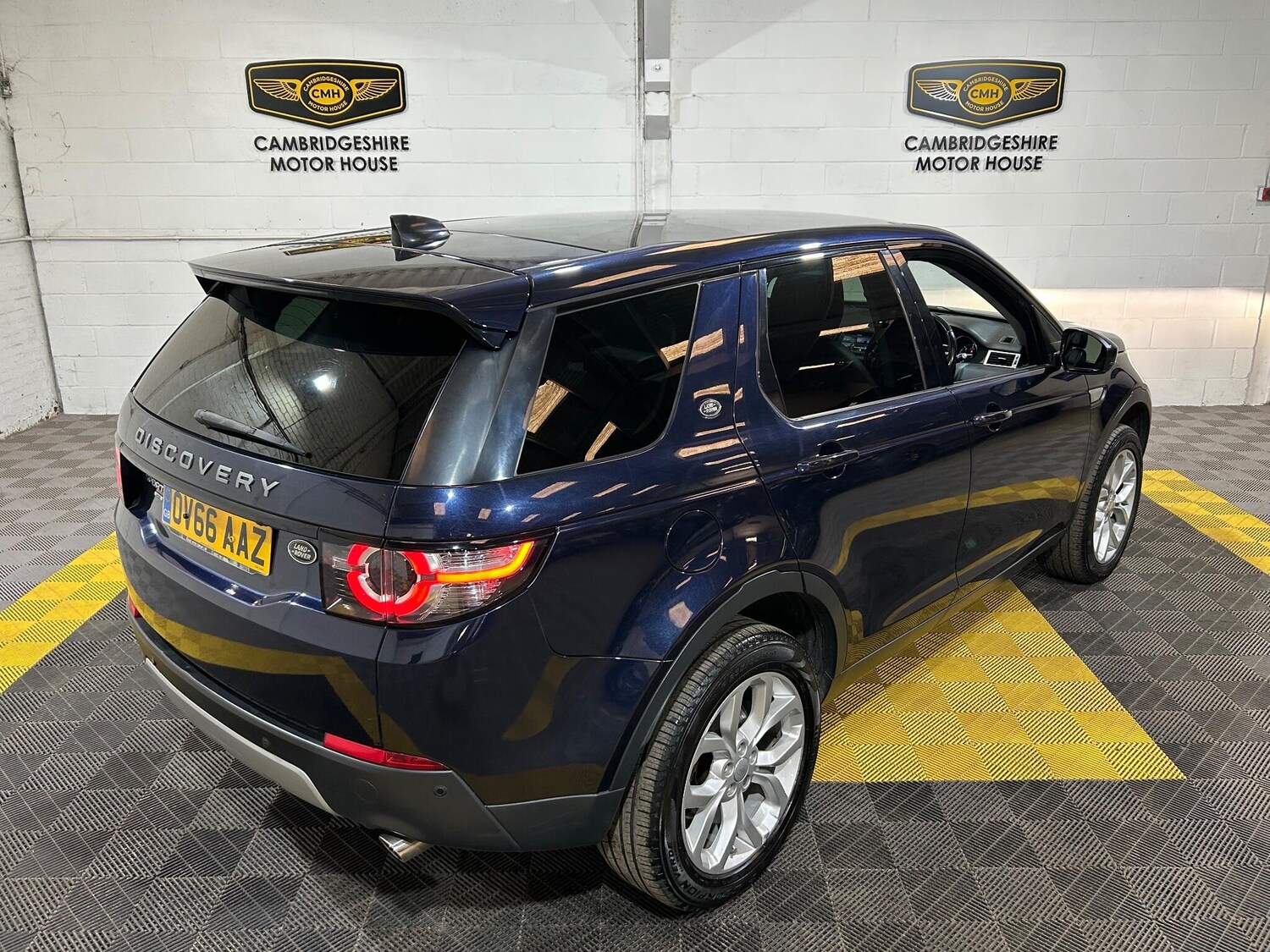 Used Land Rover Discovery Sport 2016 for sale - 76259805: Photo 15