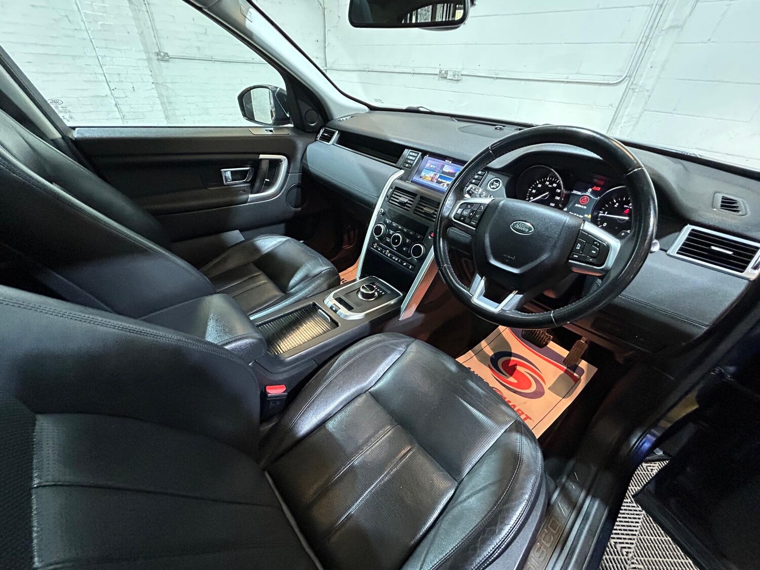 Used Land Rover Discovery Sport 2016 for sale - 76259805: Photo 16