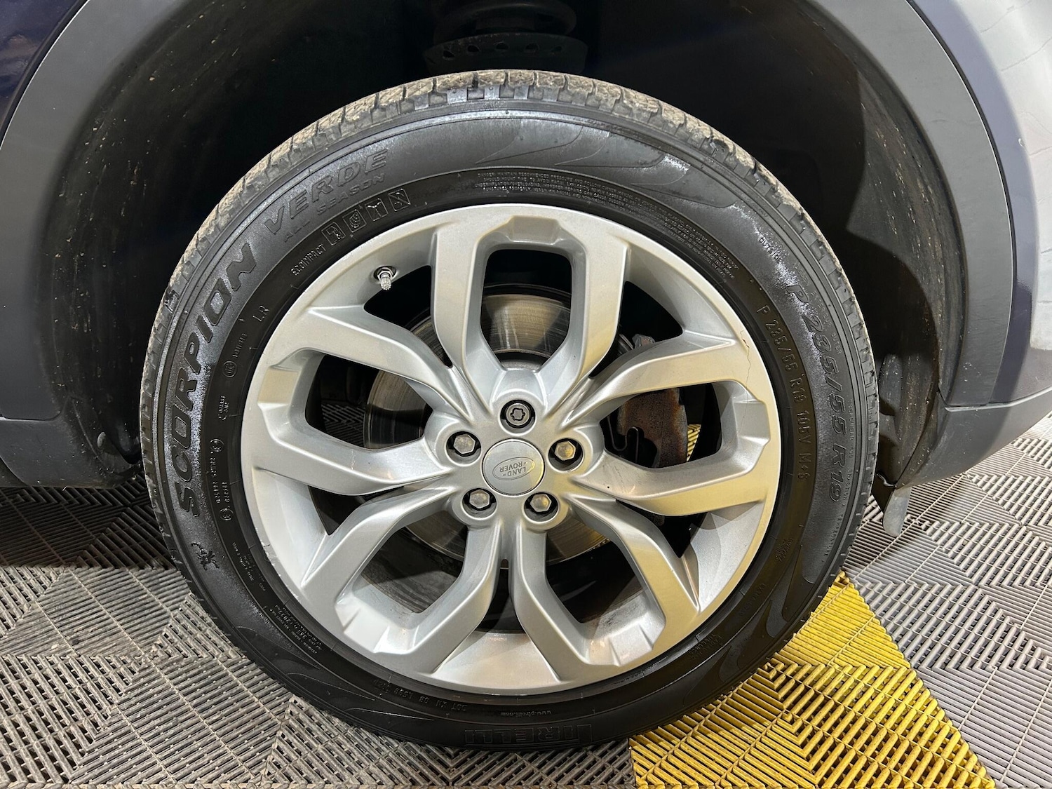 Used Land Rover Discovery Sport 2016 for sale - 76259805: Photo 22