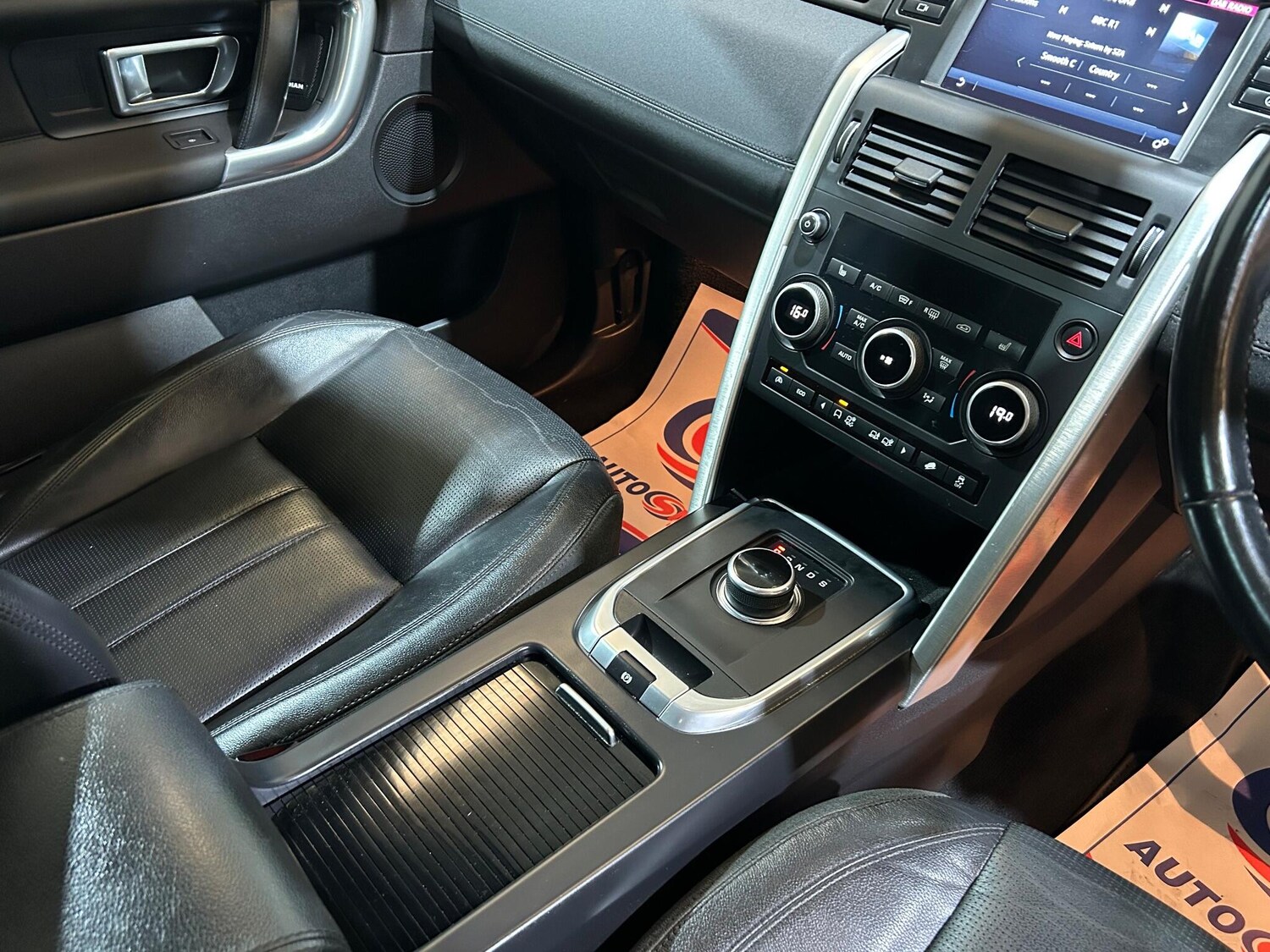 Used Land Rover Discovery Sport 2016 for sale - 76259805: Photo 30