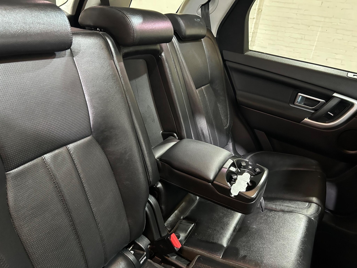 Used Land Rover Discovery Sport 2016 for sale - 76259805: Photo 59