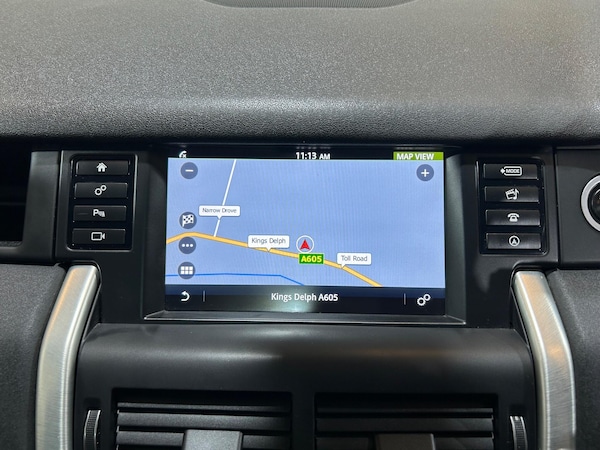 Used Land Rover Discovery Sport 2016 for sale - 76259805: Photo 5