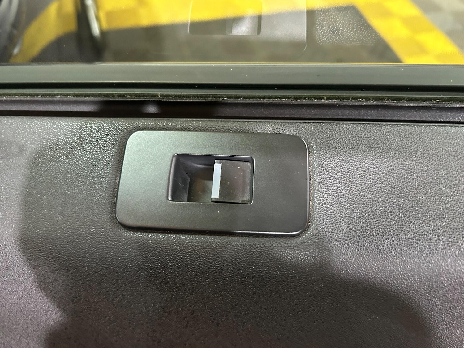 Used Land Rover Discovery Sport 2016 for sale - 76259805: Photo 65