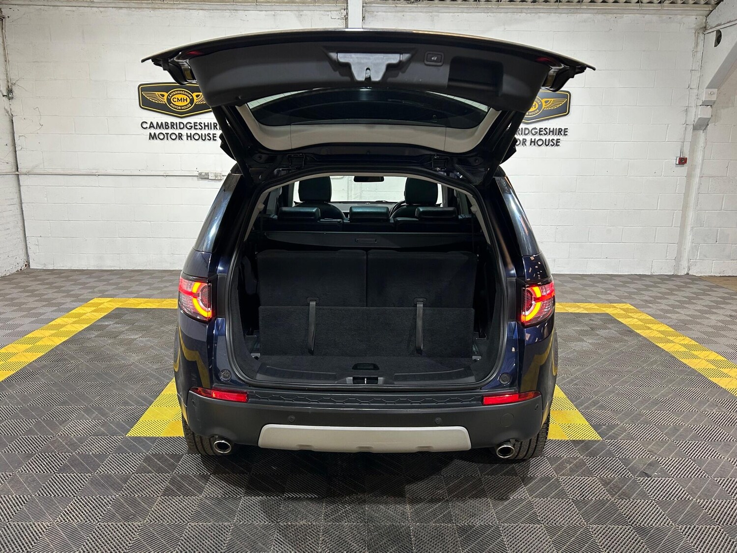 Used Land Rover Discovery Sport 2016 for sale - 76259805: Photo 71