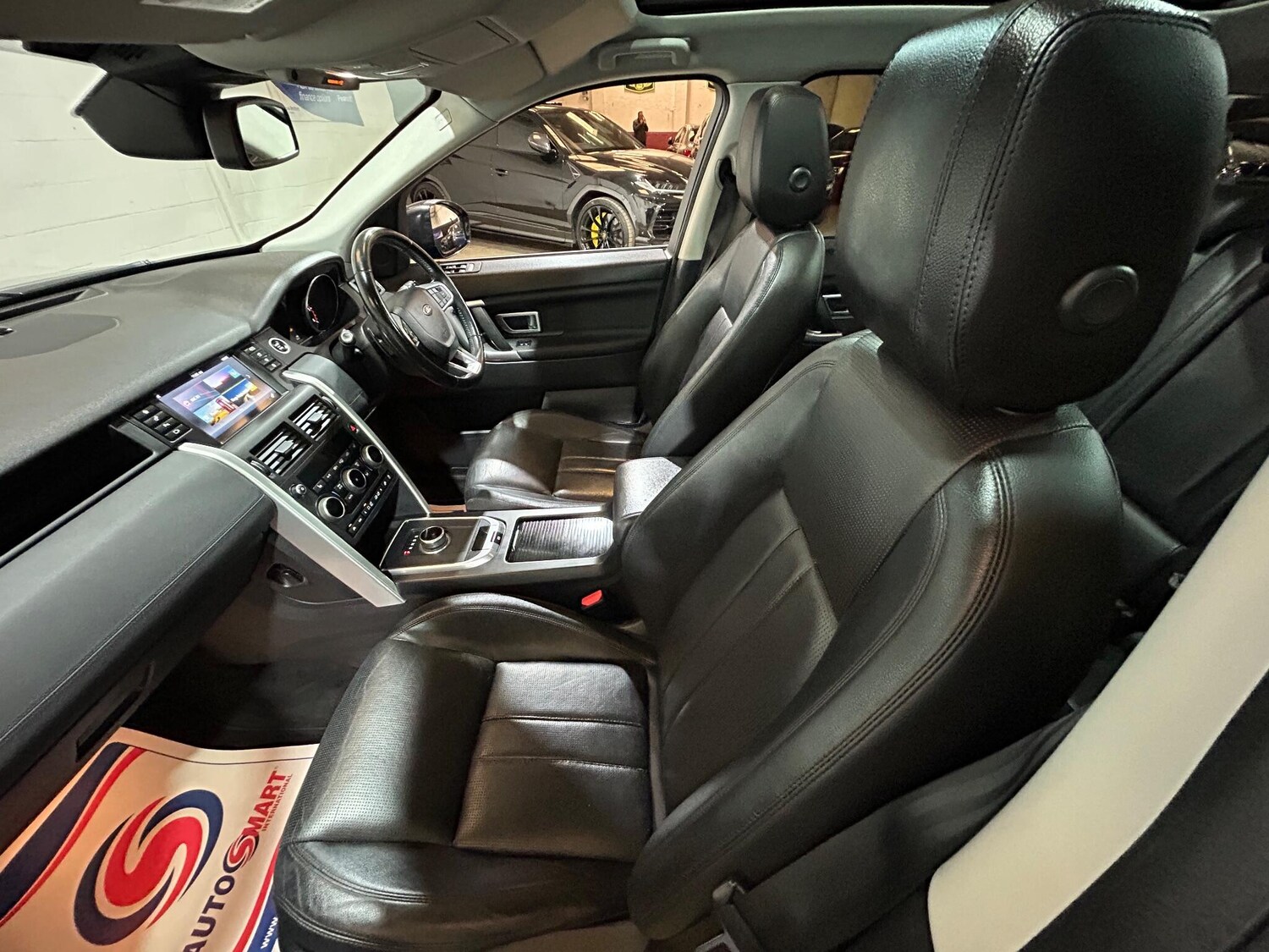 Used Land Rover Discovery Sport 2016 for sale - 76259805: Photo 80