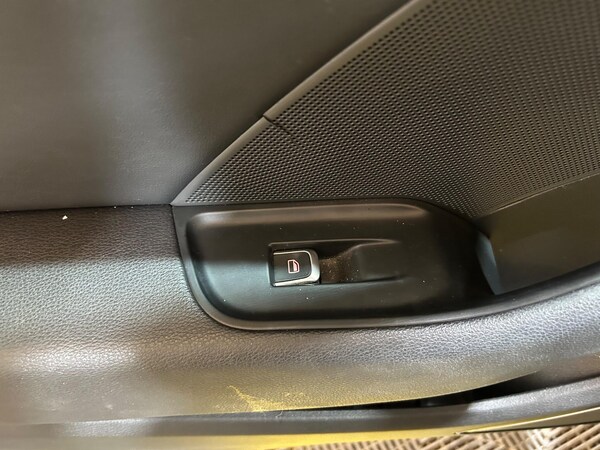 Used Audi S3 2015 for sale - 75493802: Photo 62