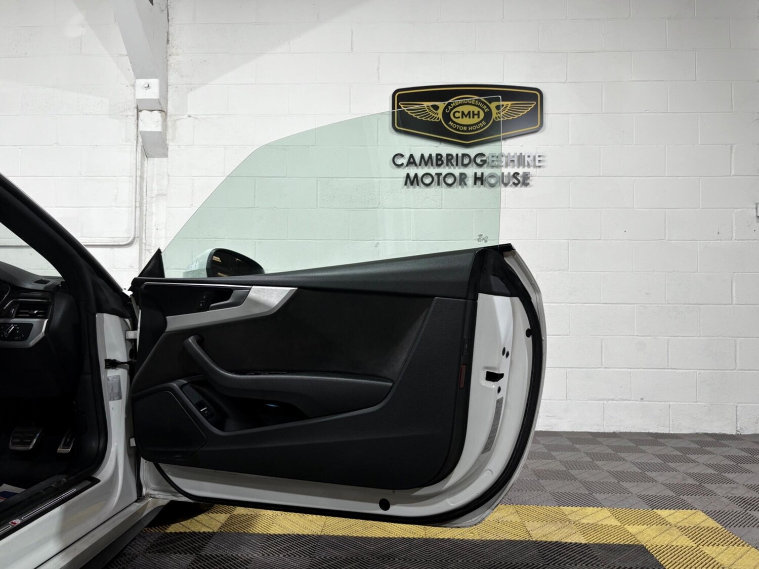 Used Audi A5 Cabriolet 2017 for sale - 75991473: Photo 33