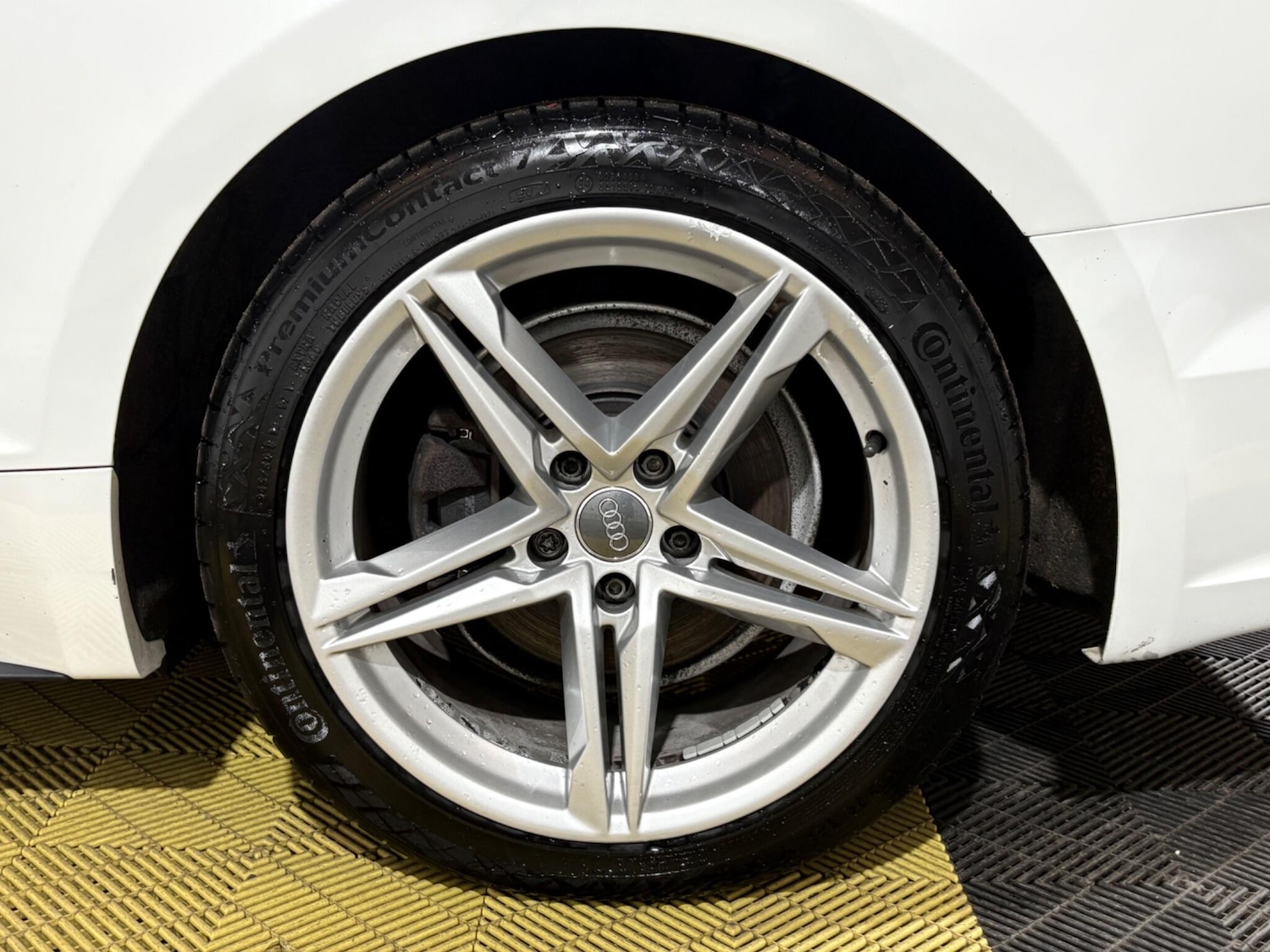 Used Audi A5 Cabriolet 2017 for sale - 75991473: Photo 52