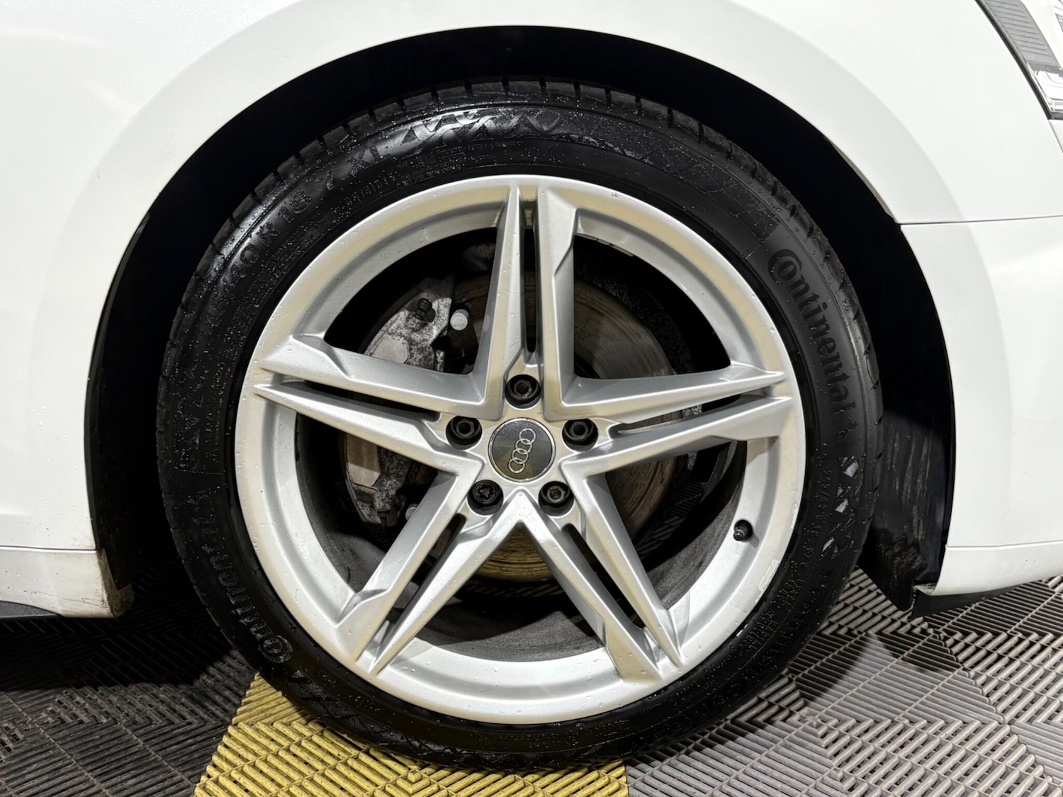 Used Audi A5 Cabriolet 2017 for sale - 75991473: Photo 57