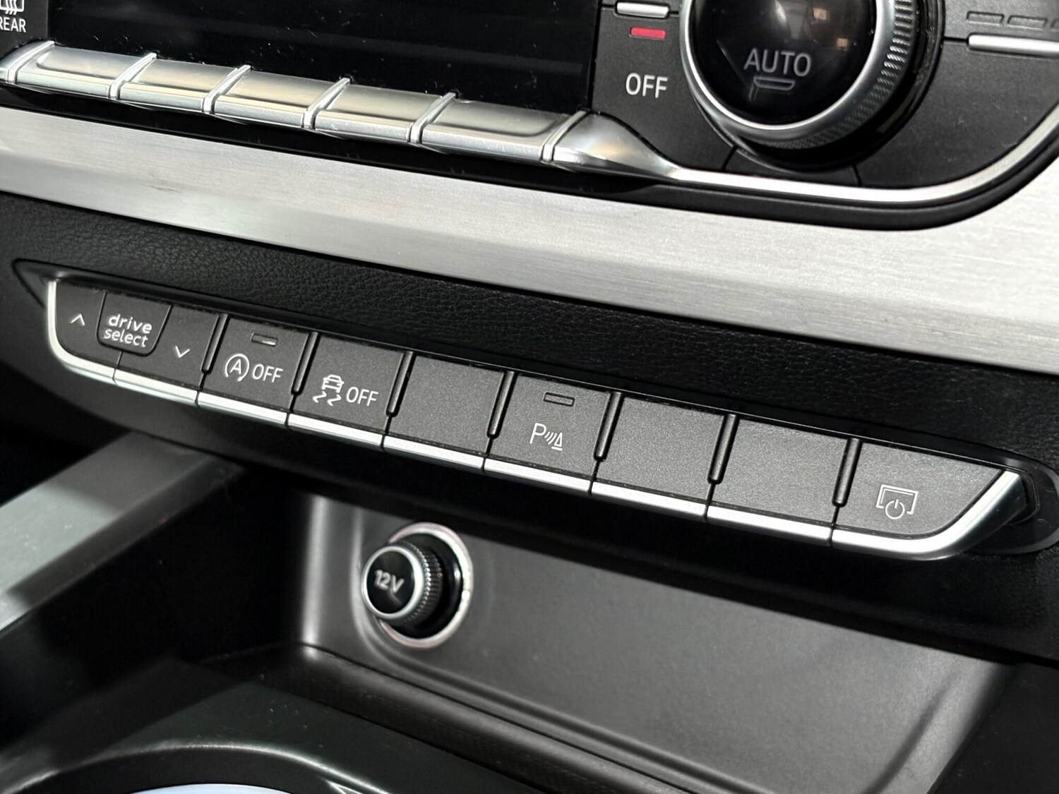 Used Audi A5 Cabriolet 2017 for sale - 75991473: Photo 74