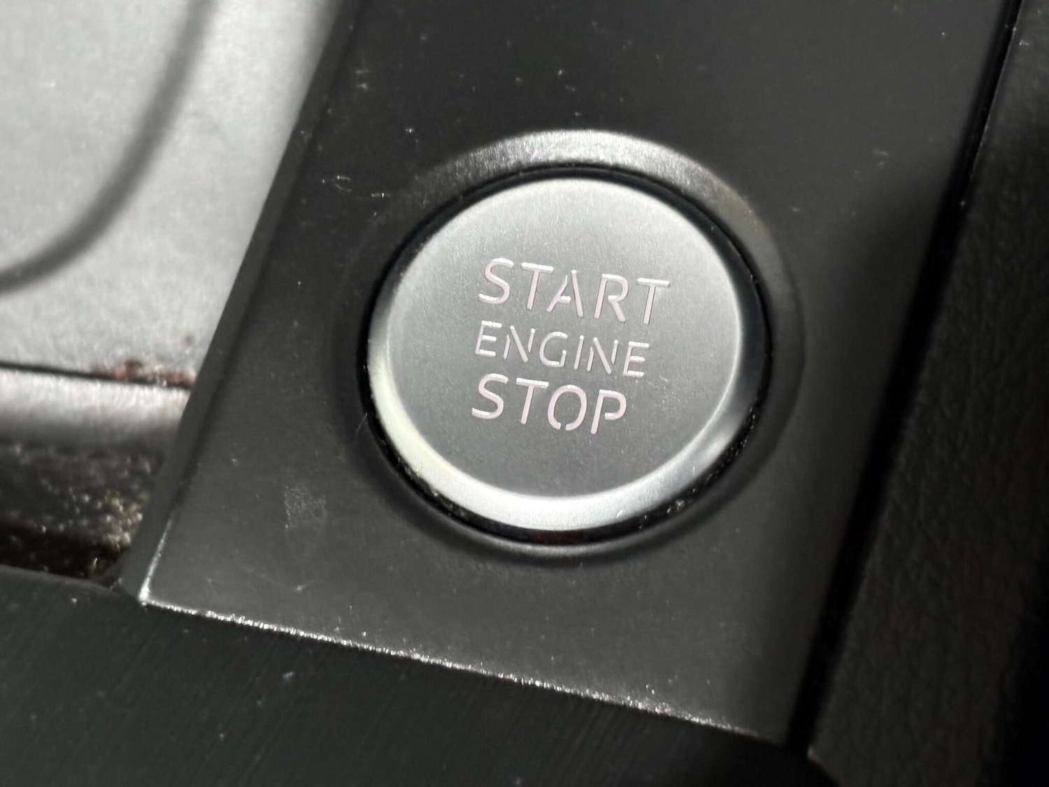 Used Audi A5 Cabriolet 2017 for sale - 75991473: Photo 76