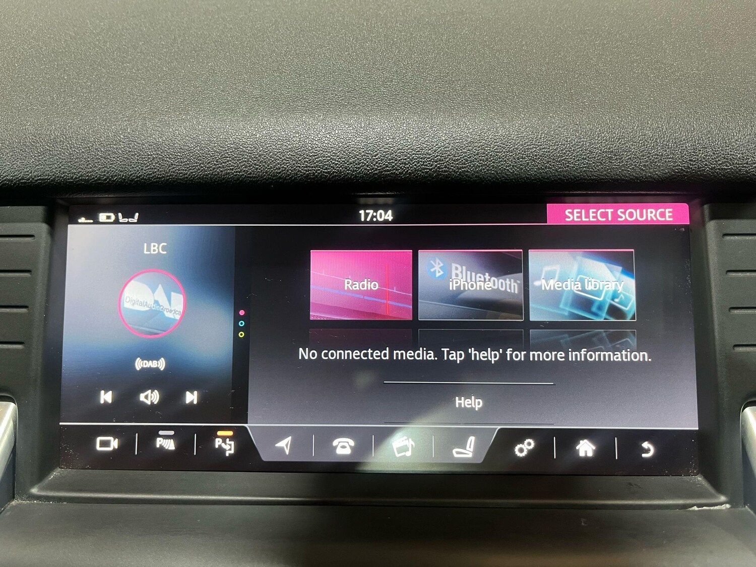 Used Land Rover Discovery Sport 2017 for sale - 76991313: Photo 11