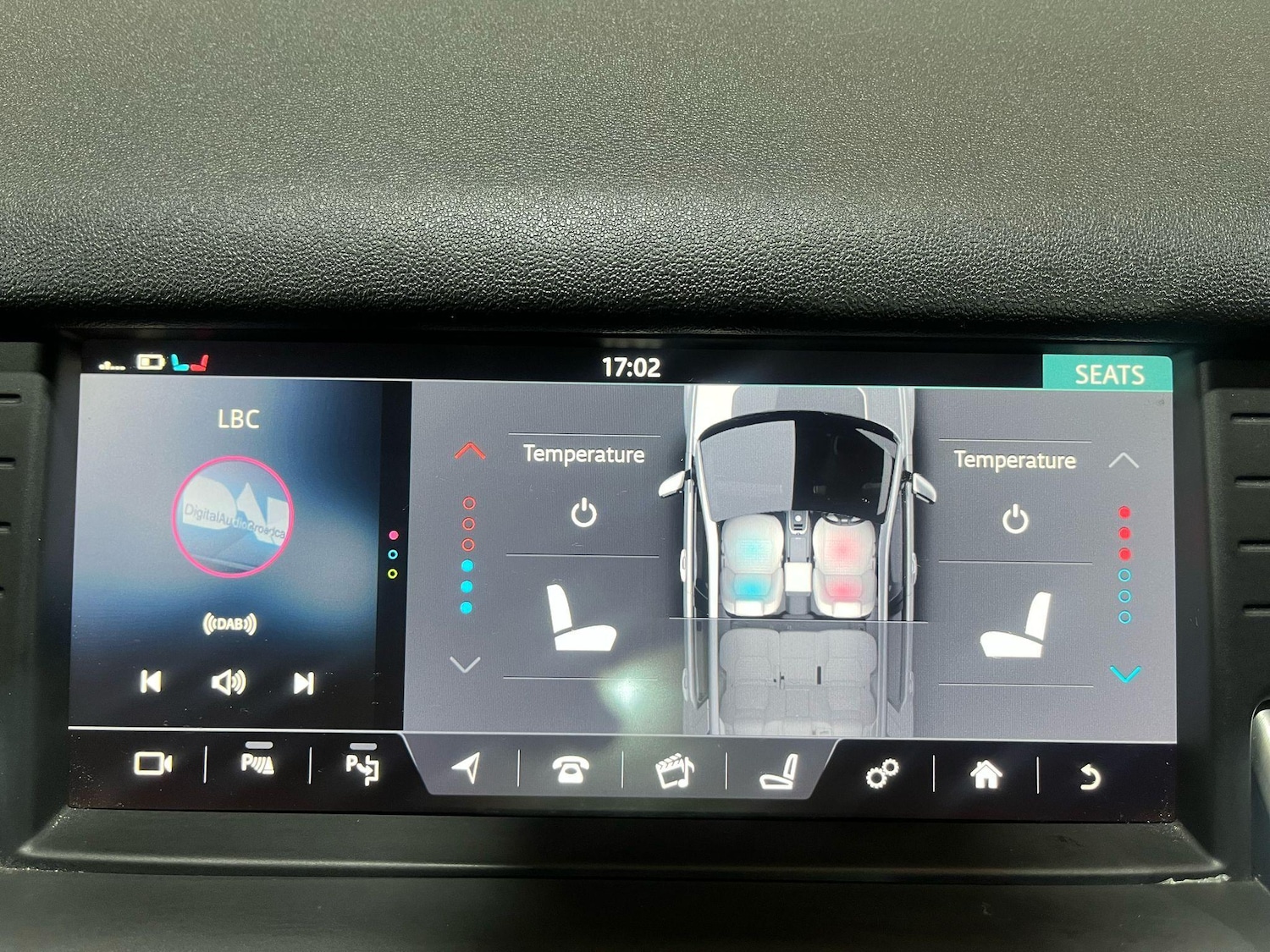 Used Land Rover Discovery Sport 2017 for sale - 76991313: Photo 13