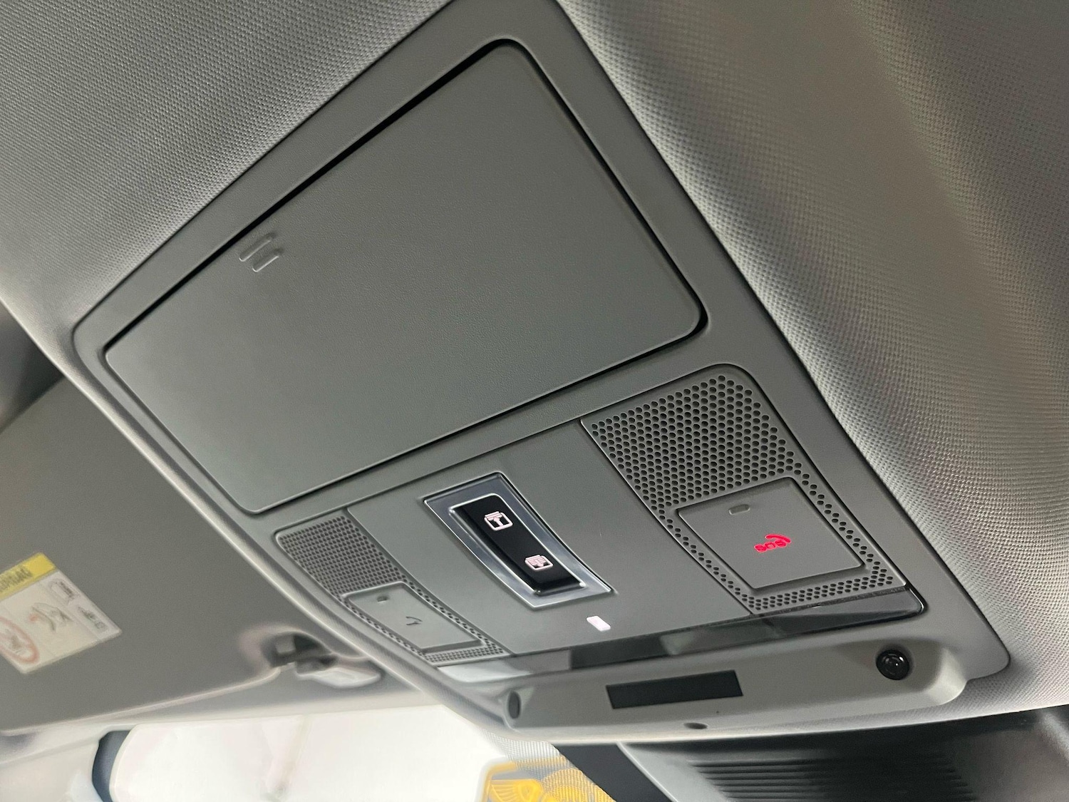 Used Land Rover Discovery Sport 2017 for sale - 76991313: Photo 22