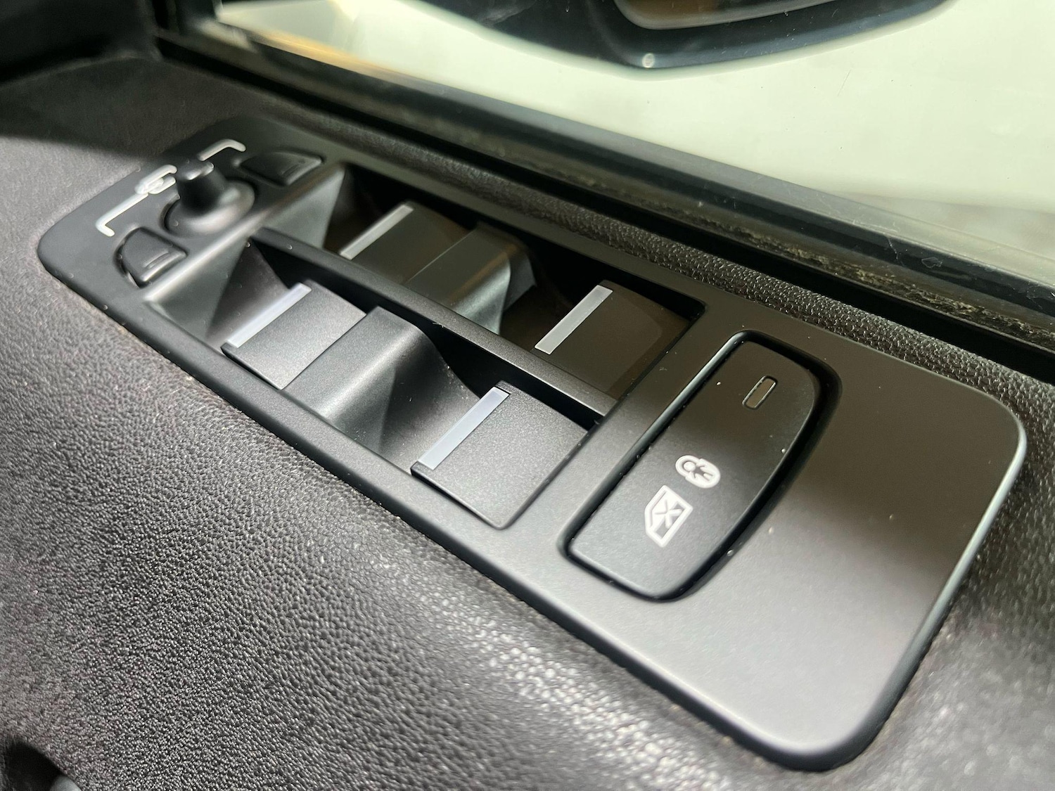 Used Land Rover Discovery Sport 2017 for sale - 76991313: Photo 53