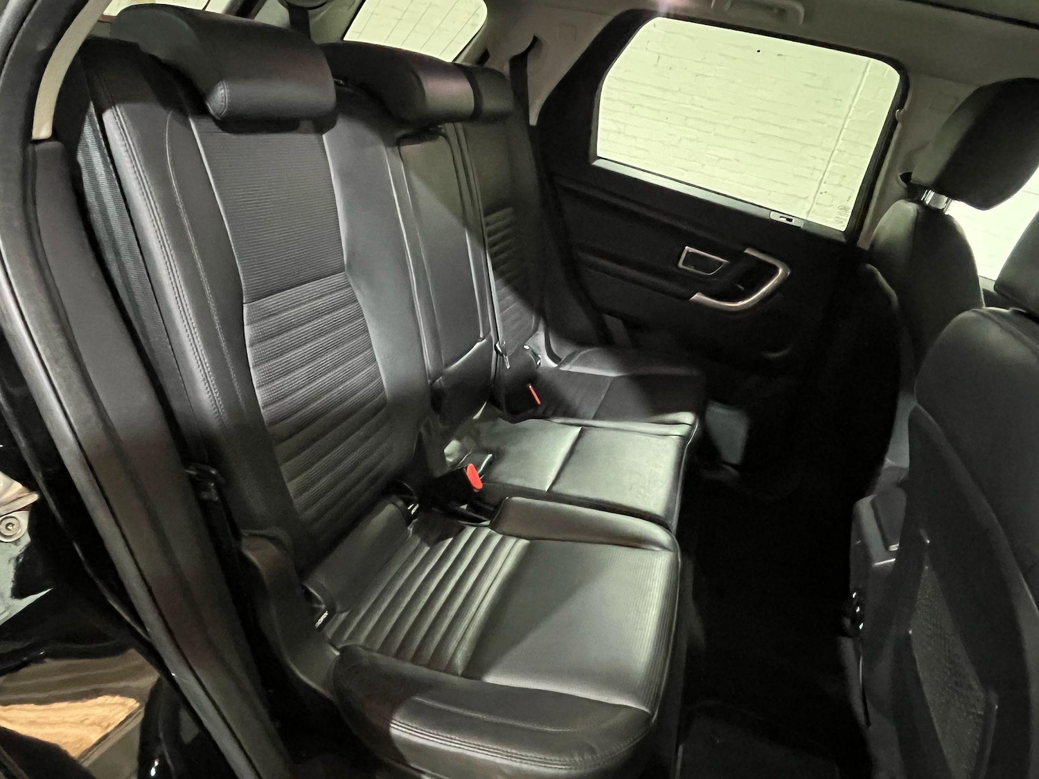 Used Land Rover Discovery Sport 2017 for sale - 76991313: Photo 61