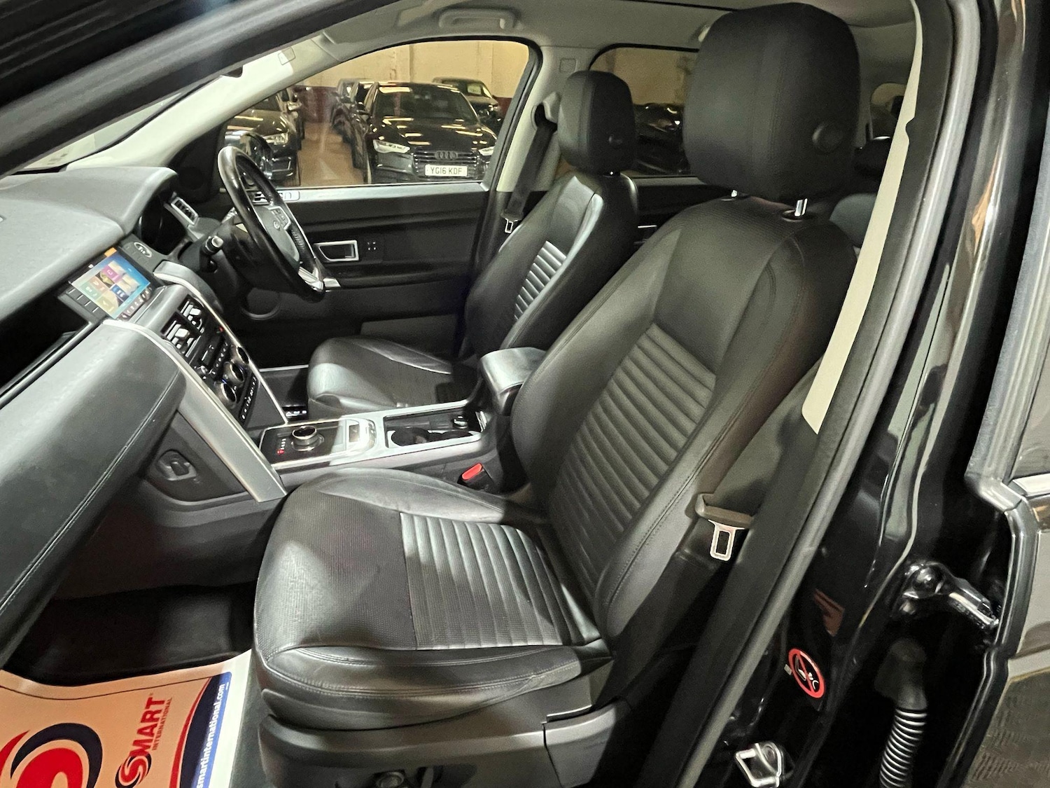 Used Land Rover Discovery Sport 2017 for sale - 76991313: Photo 75