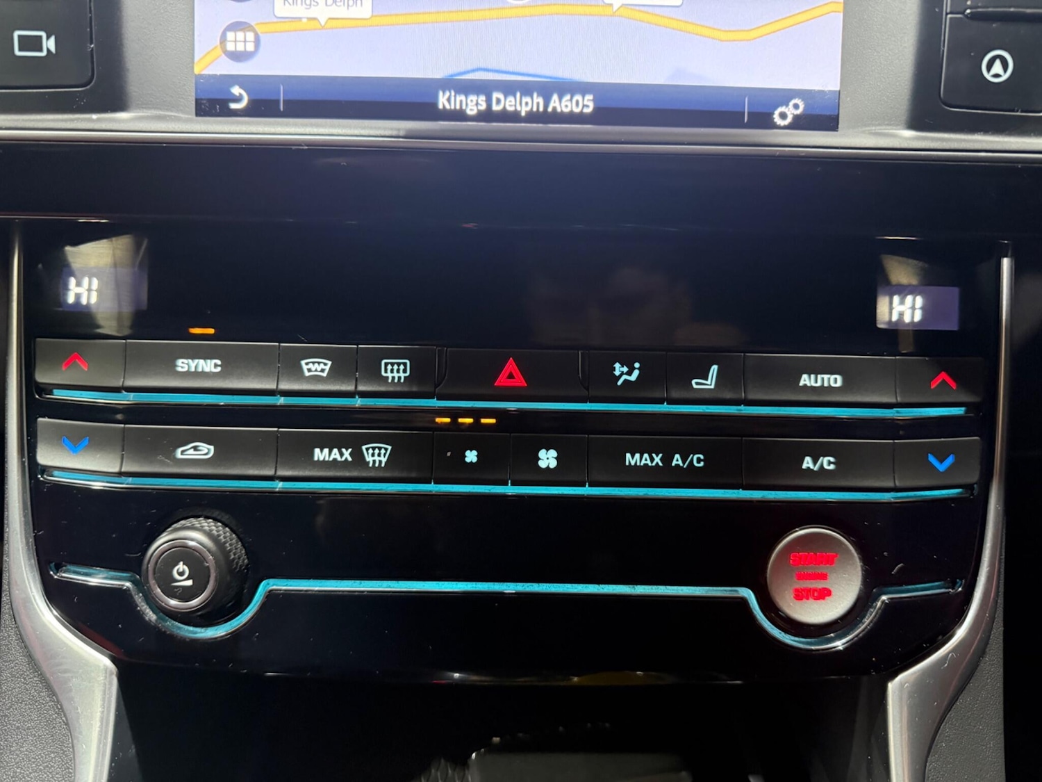 Used Jaguar XE 2018 for sale - 77253701: Photo 20