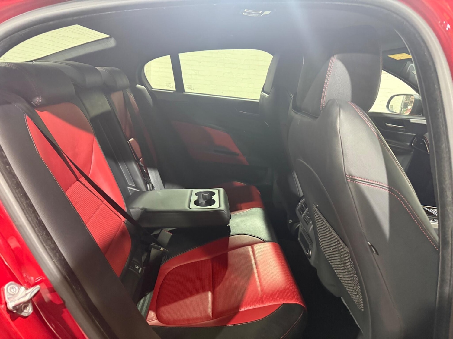 Used Jaguar XE 2018 for sale - 77253701: Photo 44