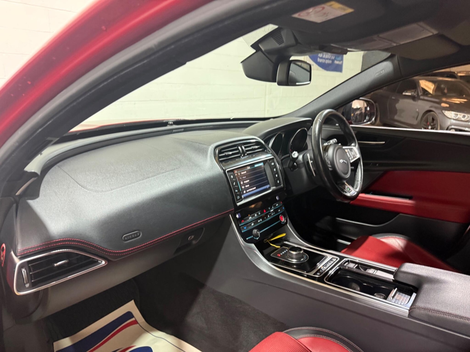 Used Jaguar XE 2018 for sale - 77253701: Photo 52