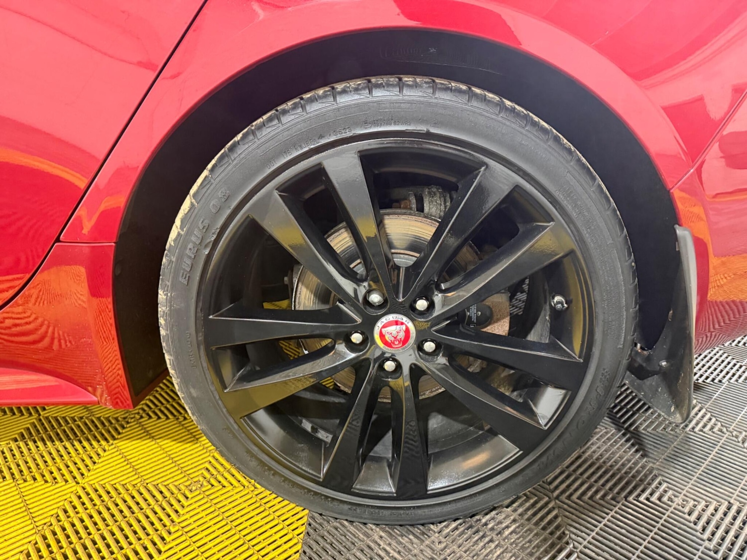 Used Jaguar XE 2018 for sale - 77253701: Photo 58