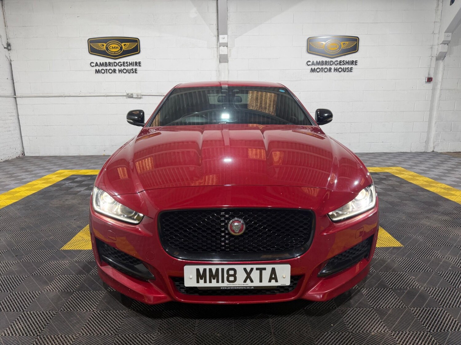 Used Jaguar XE 2018 for sale - 77253701: Photo 7
