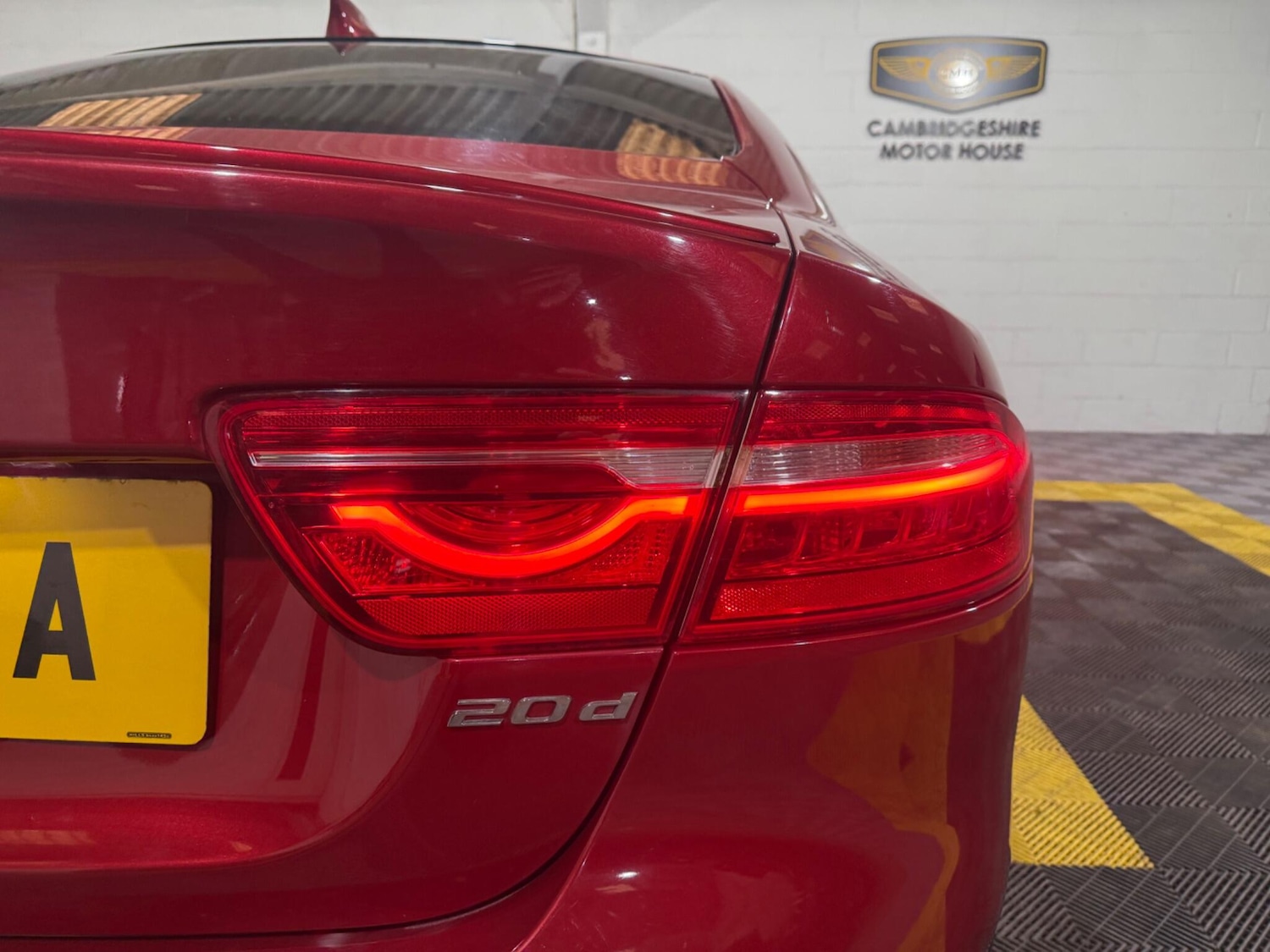 Used Jaguar XE 2018 for sale - 77253701: Photo 70