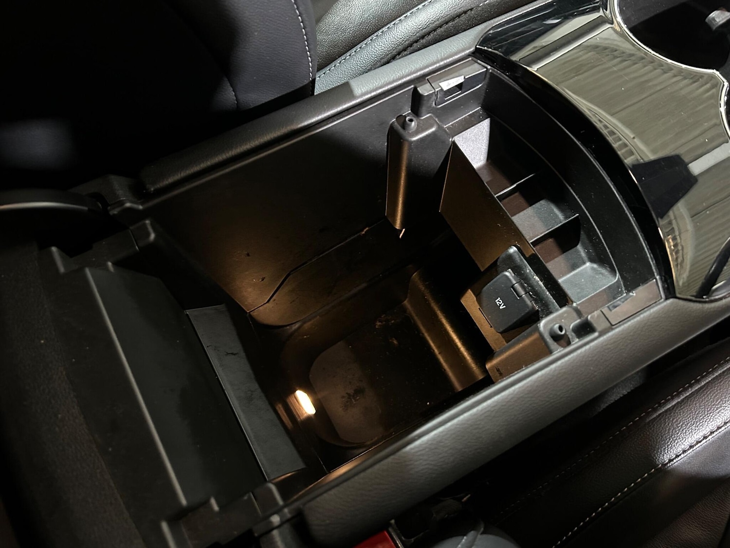 Used Ford S-Max 2016 for sale - 76850105: Photo 21