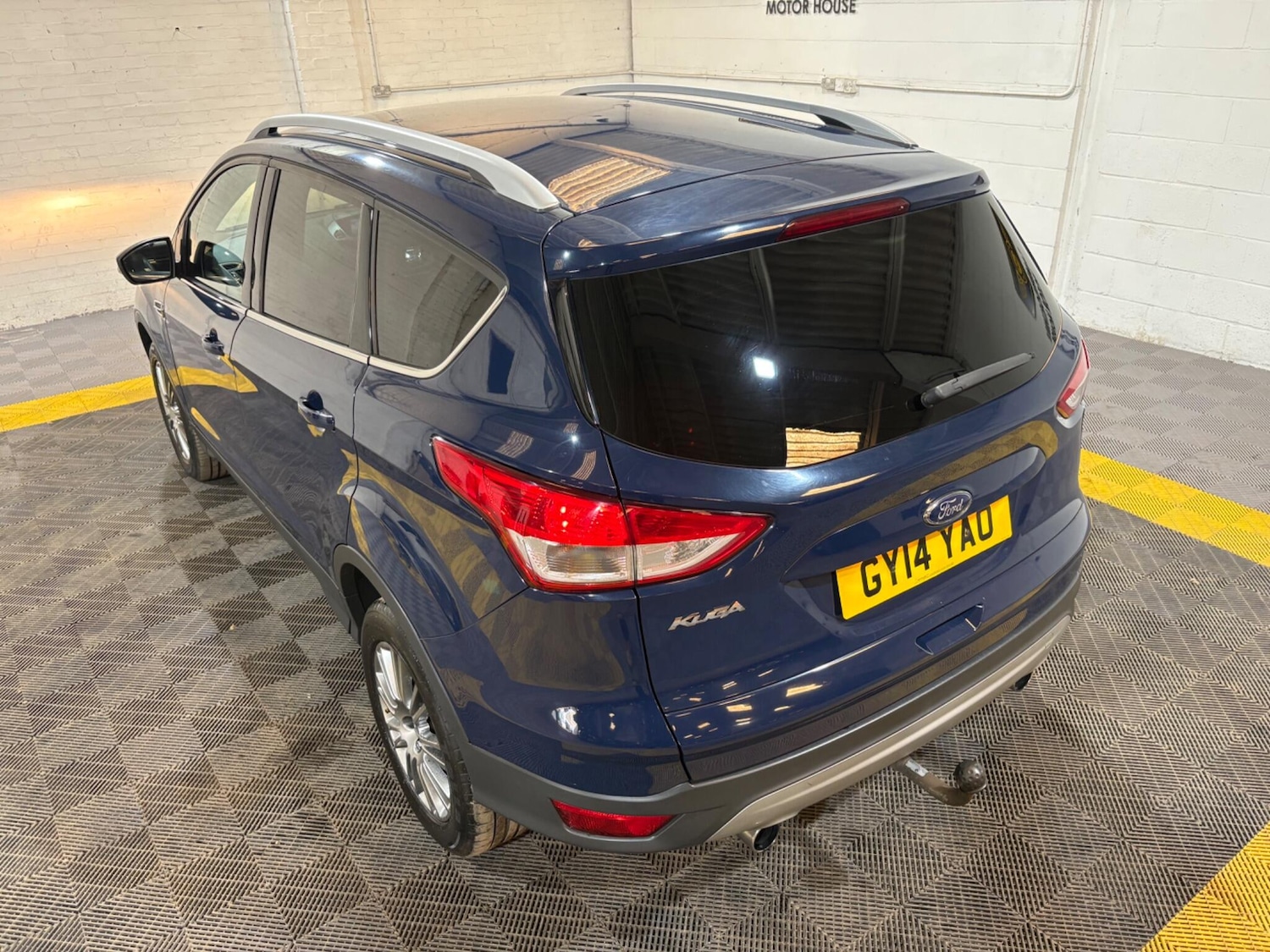 Used Ford Kuga 2014 for sale - 77977969: Photo 11