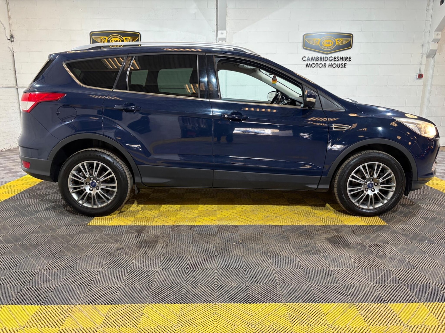 Used Ford Kuga 2014 for sale - 77977969: Photo 17