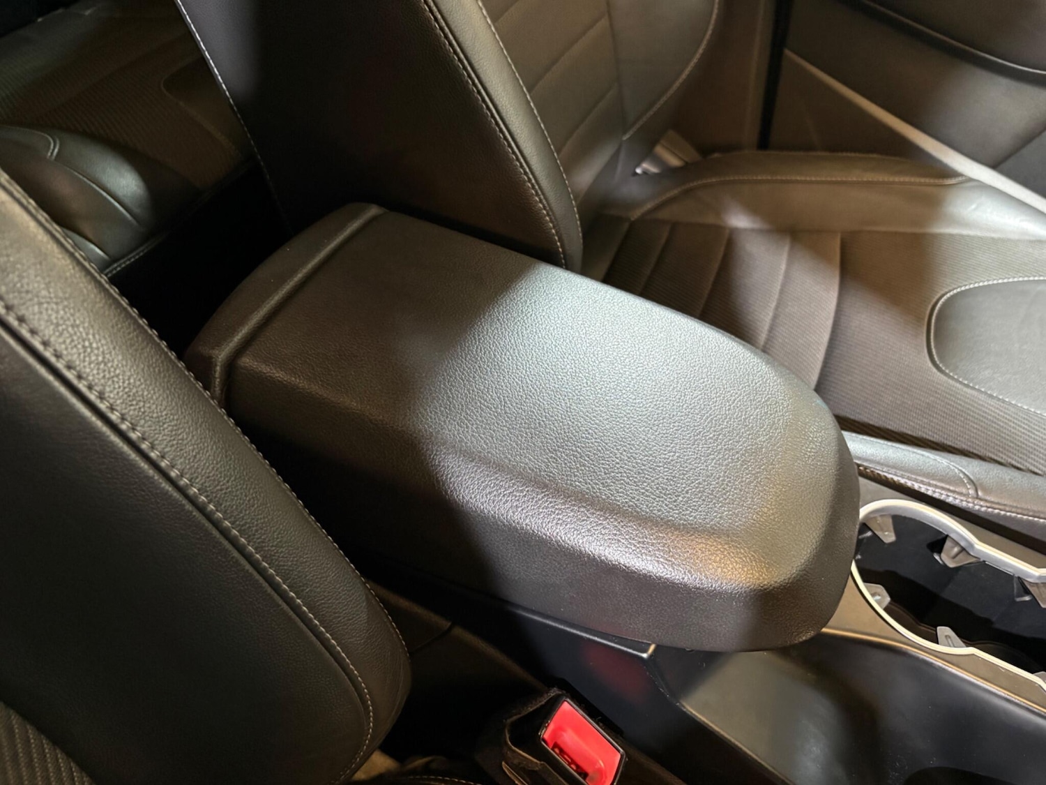 Used Ford Kuga 2014 for sale - 77977969: Photo 29