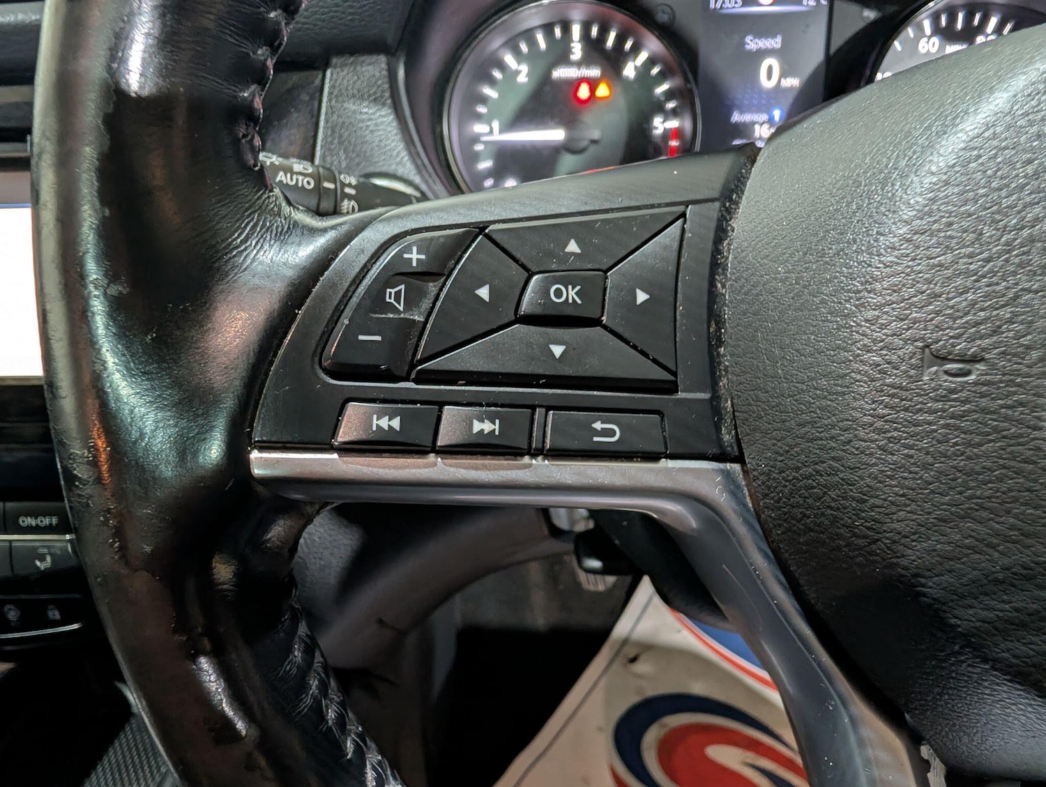 Used Nissan X-Trail 2017 for sale - 77468468: Photo 32