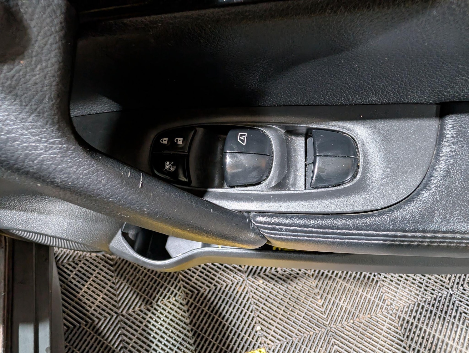 Used Nissan X-Trail 2017 for sale - 77468468: Photo 36