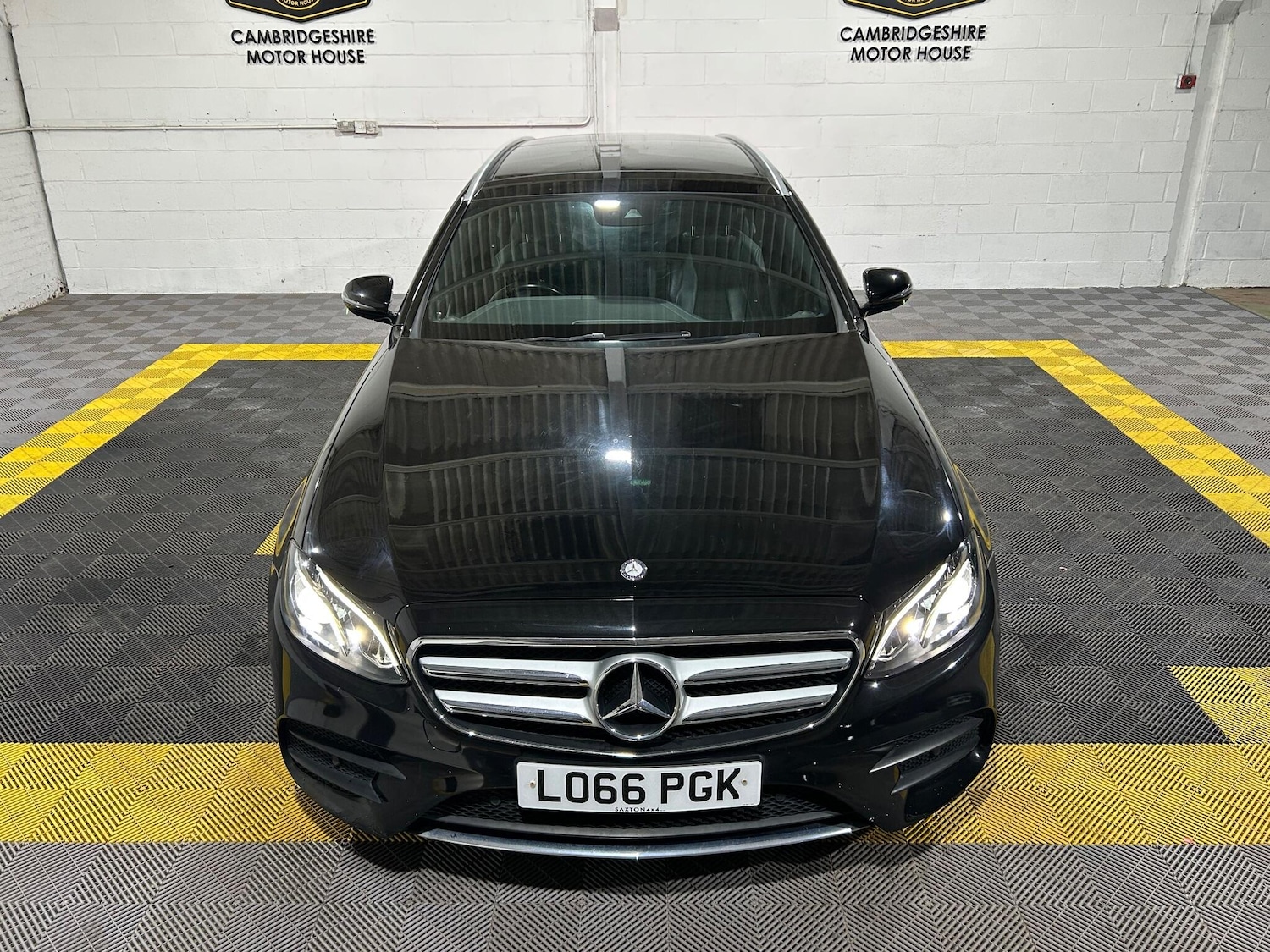 Used Mercedes-Benz E Class 2017 for sale - 76378020: Photo 12