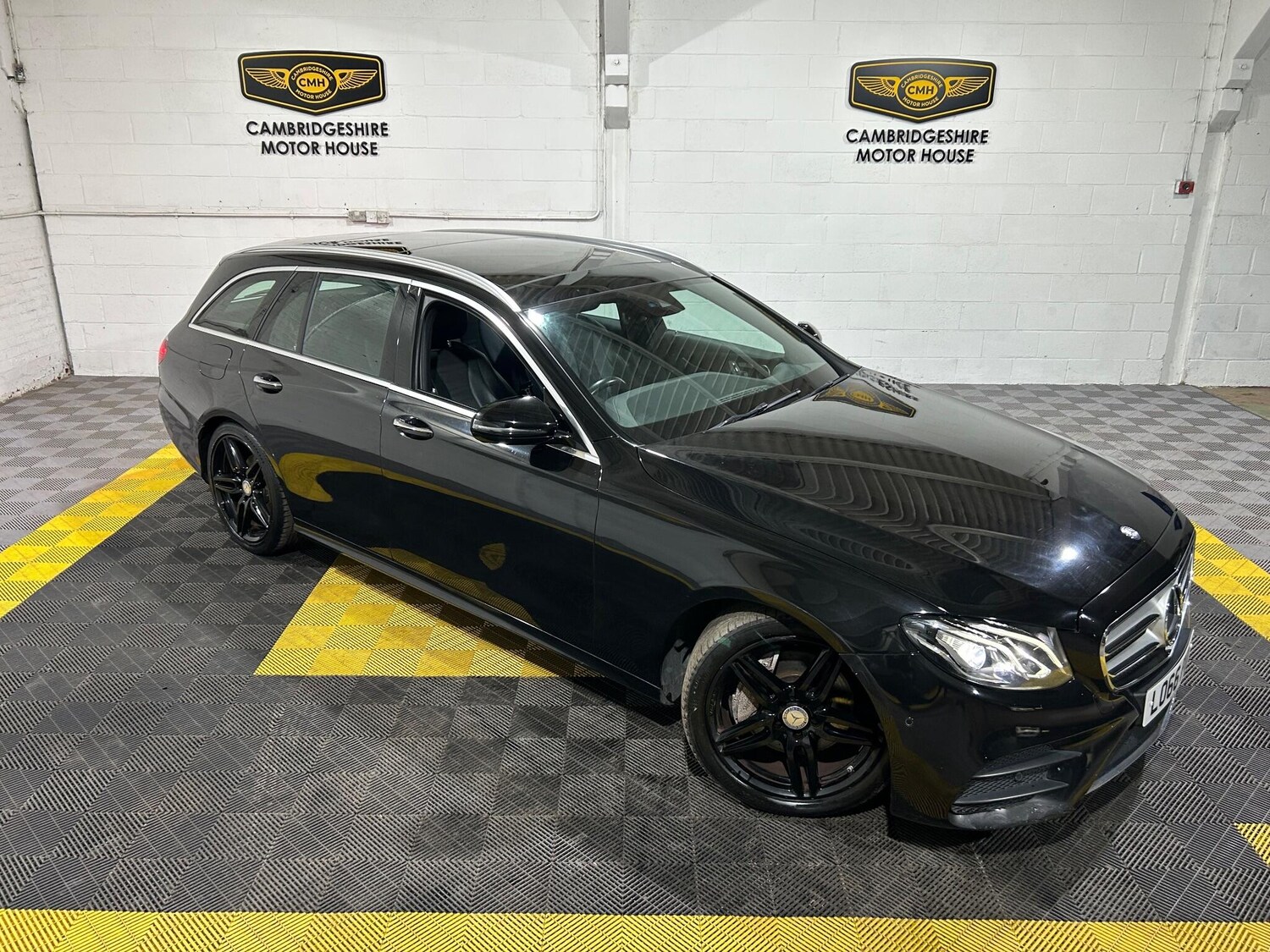 Used Mercedes-Benz E Class 2017 for sale - 76378020: Photo 14