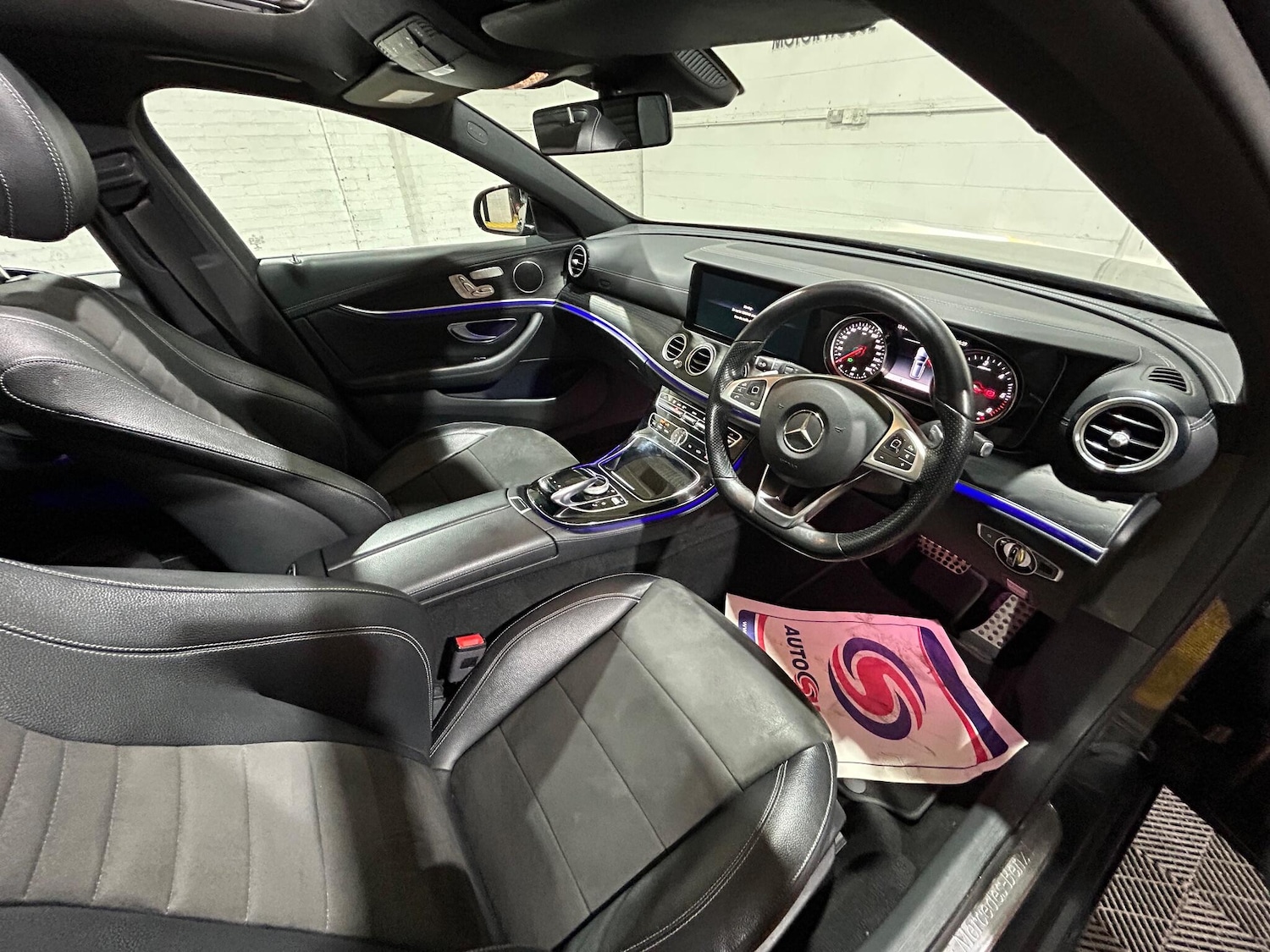 Used Mercedes-Benz E Class 2017 for sale - 76378020: Photo 8