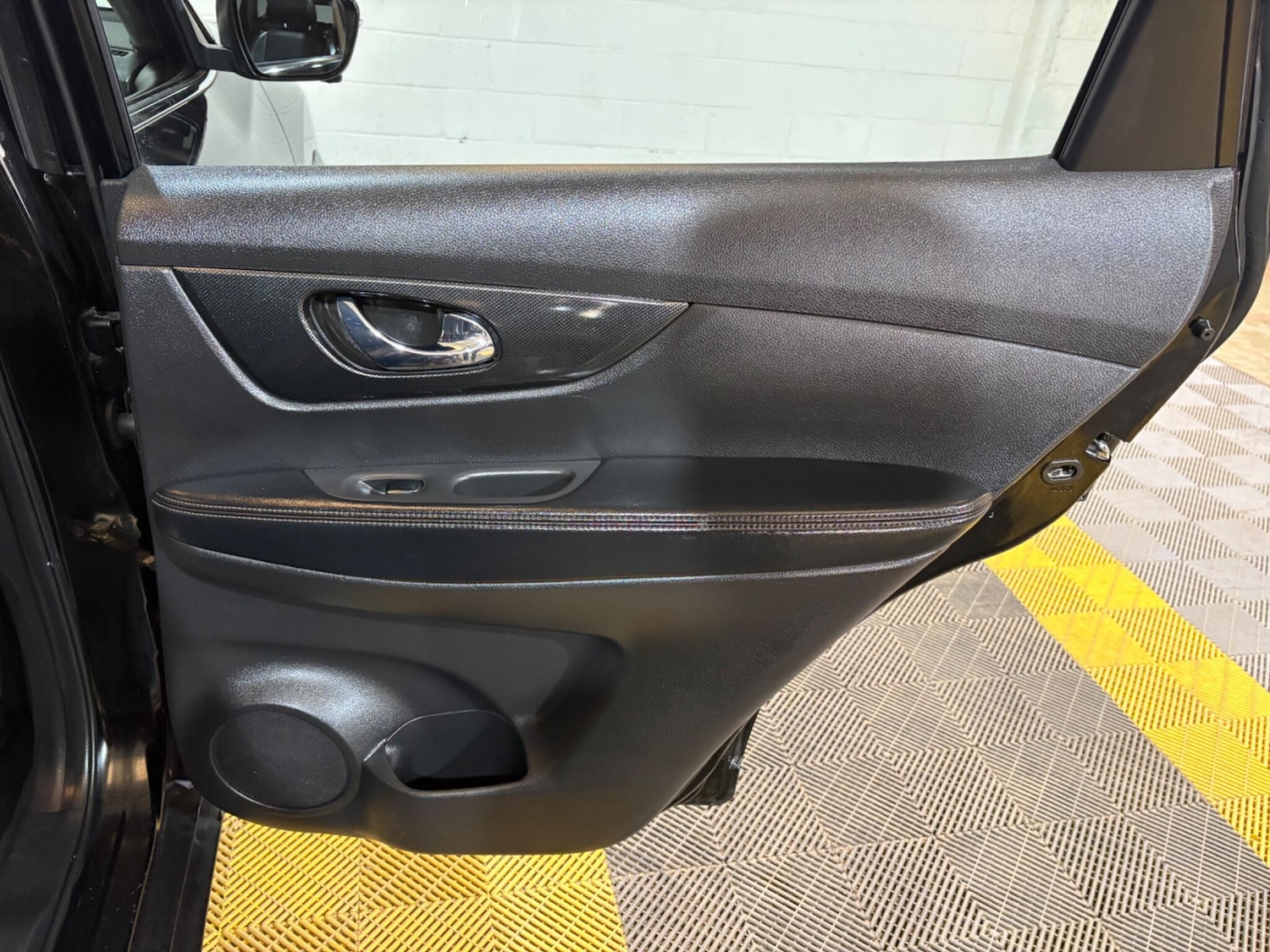 Used Nissan X-Trail 2016 for sale - 78170833: Photo 46