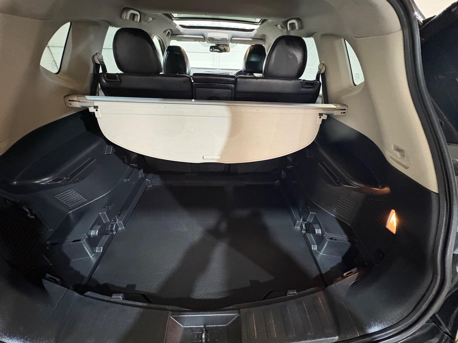 Used Nissan X-Trail 2016 for sale - 78170833: Photo 51