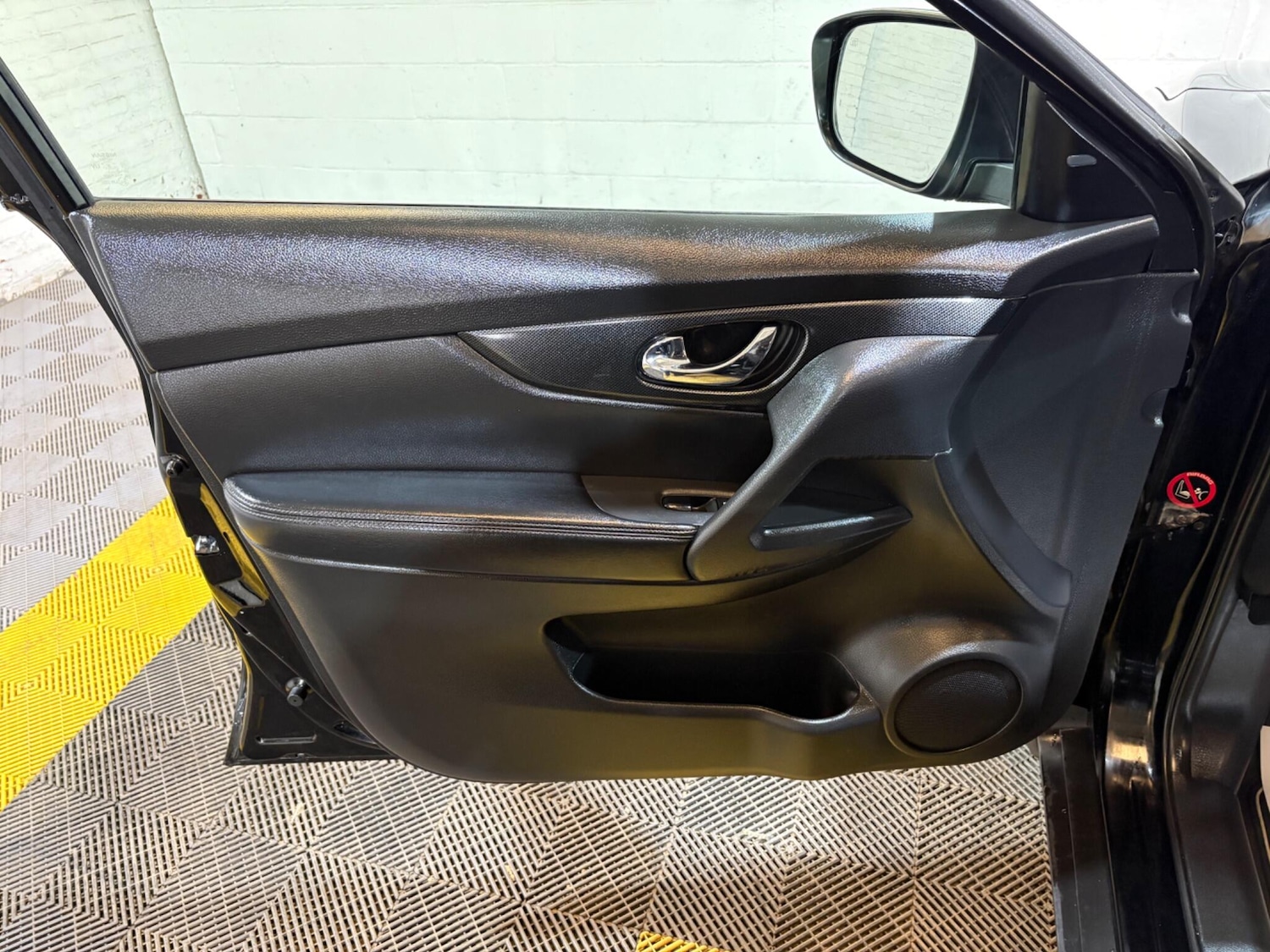 Used Nissan X-Trail 2016 for sale - 78170833: Photo 67